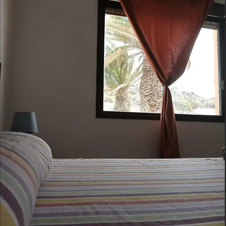 Magic View Facing Montanaroja בית אירוח